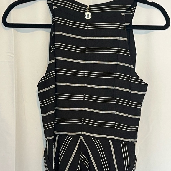 Tommy Hilfiger Women's Black White Stripe Fit Flare Sleeveless Dress Belted 4 - Picture 5 of 8